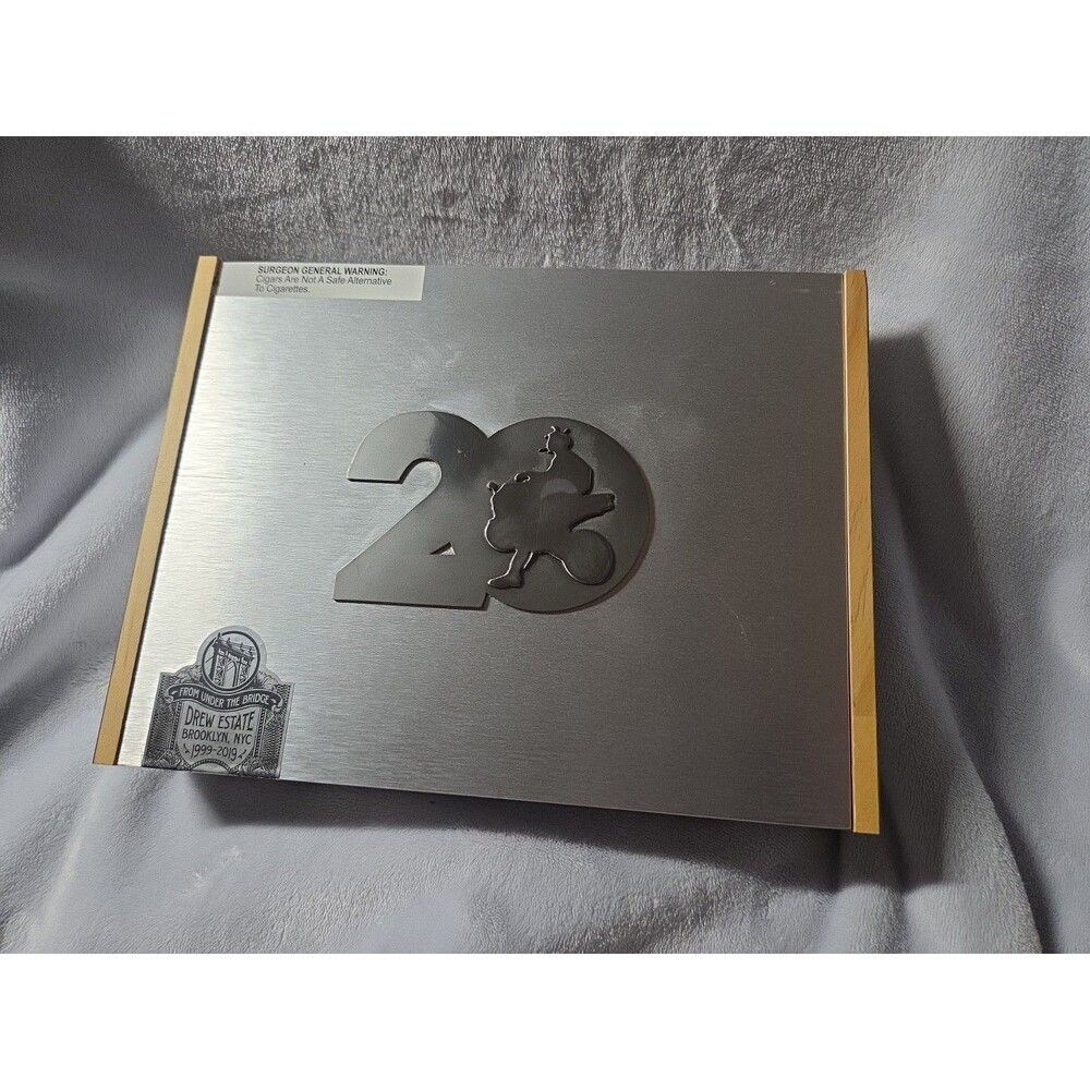 Acid 20th Anniversary Connecticut Shade Empty Wooden Cigar Box – Toro 6x54